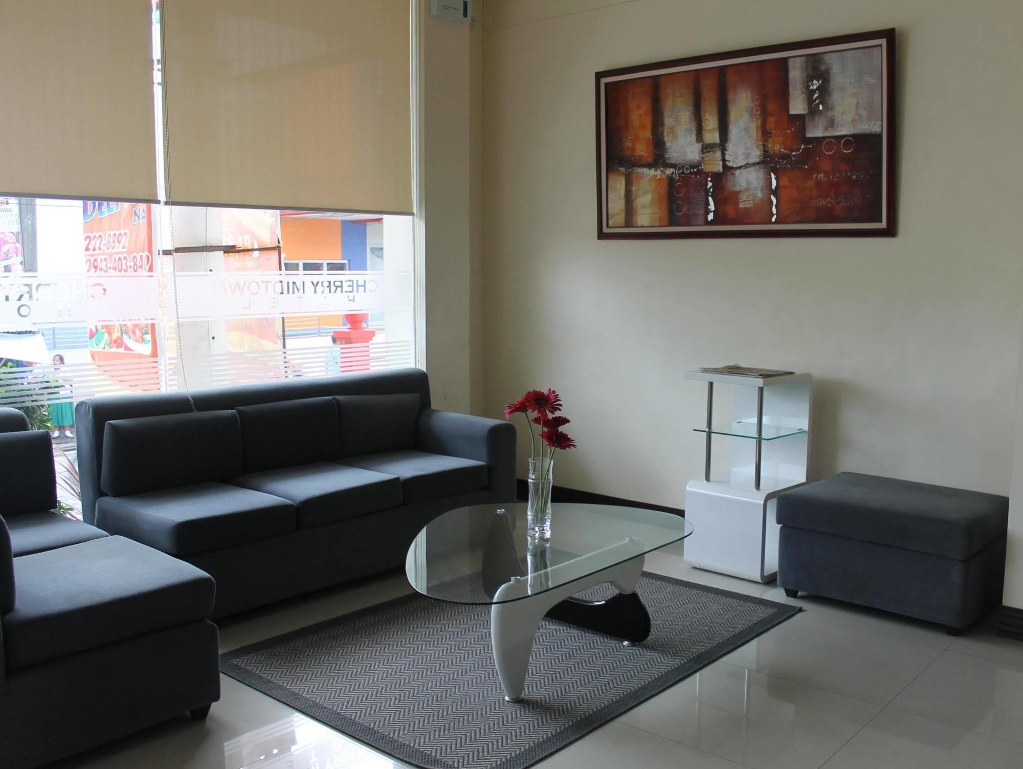 Cherry Midtown Hotel Олонгапо Екстериор снимка